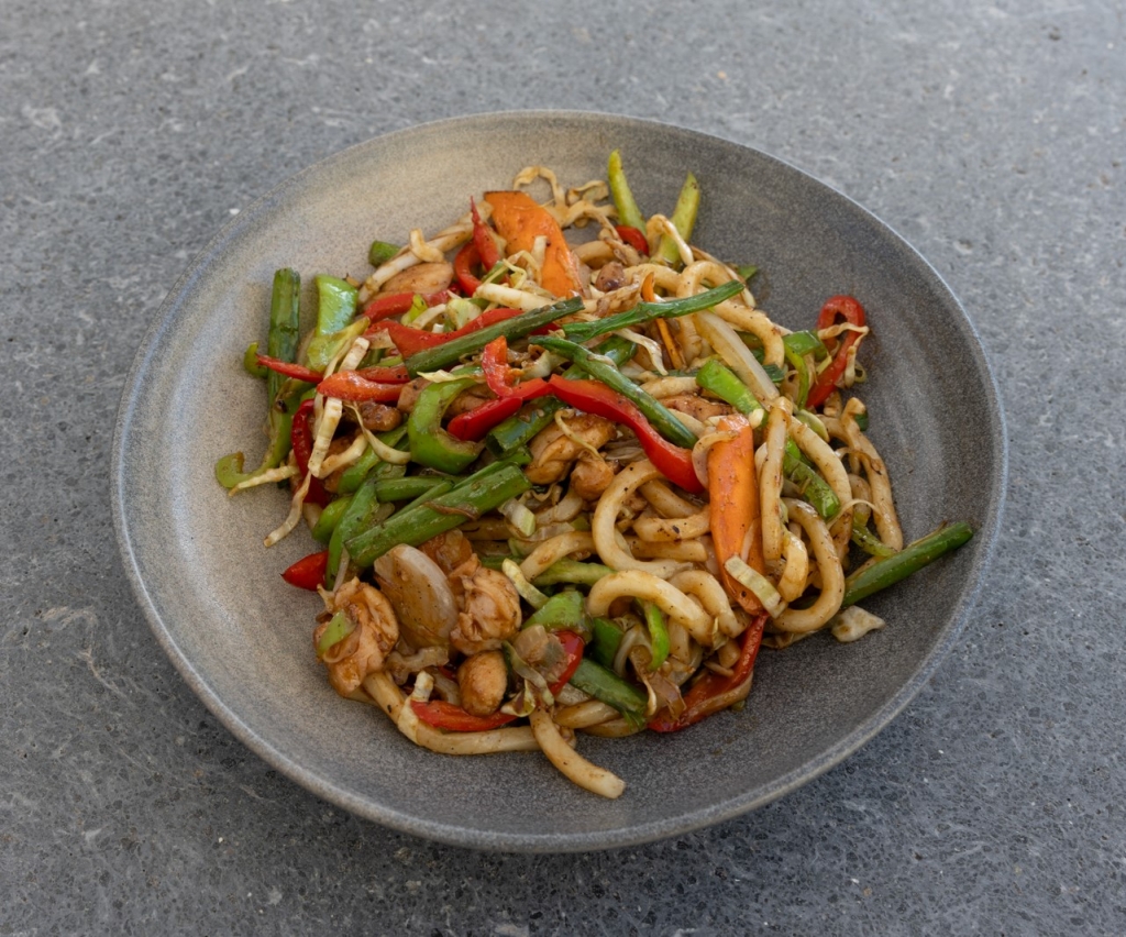 CHICKEN YAKIUDON