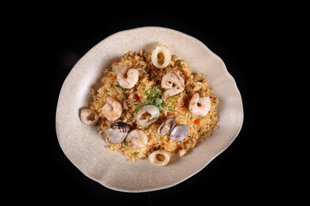 SEAFOOD YAKIMESHI