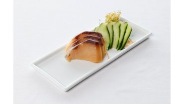 HAMACHI SASHIMI