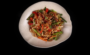 CHICKEN YAKISOBA
