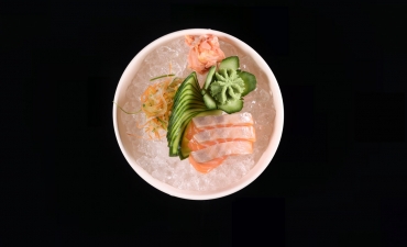 1002-SAKE SASHIMI
