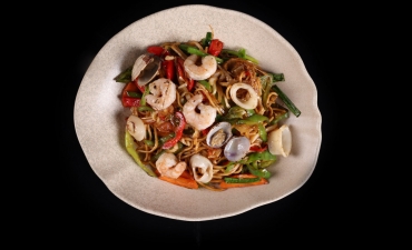 SEAFOOD YAKISOBA